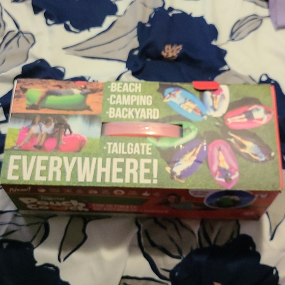 Pouch Couch - Picture 2 of 5